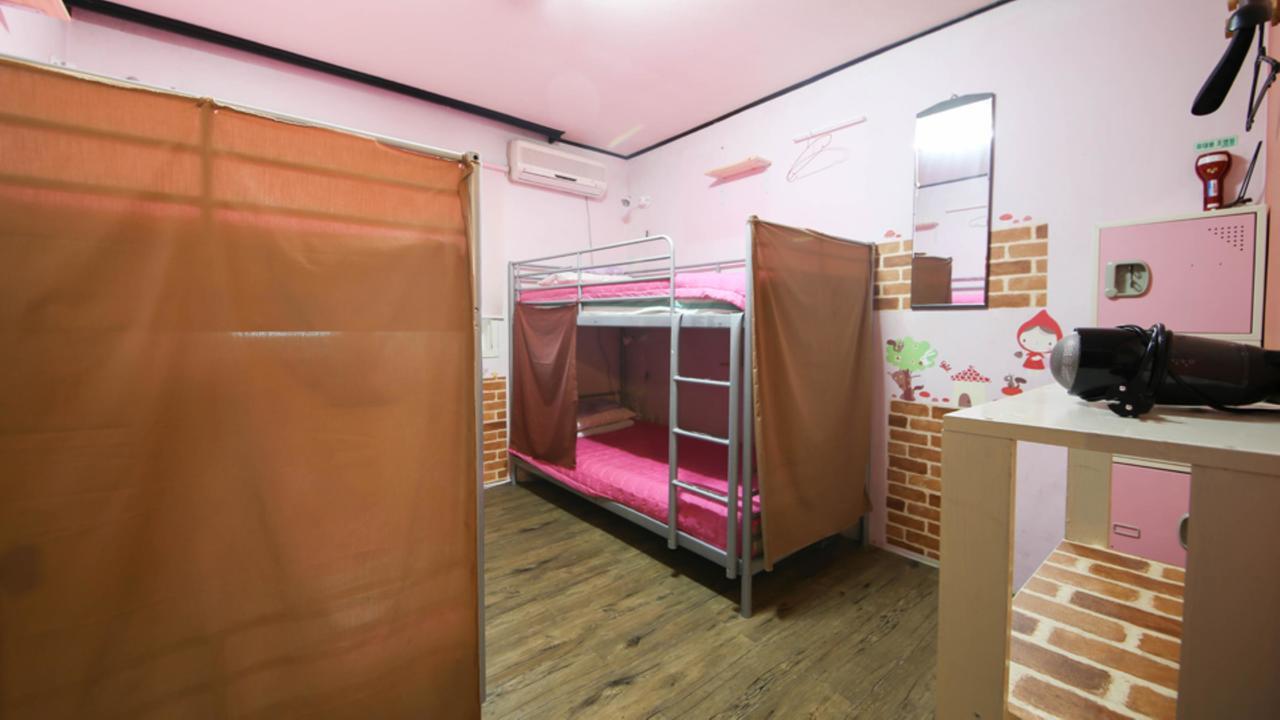 Comeinn Guesthouse Hongdae - Female Only Seul Esterno foto