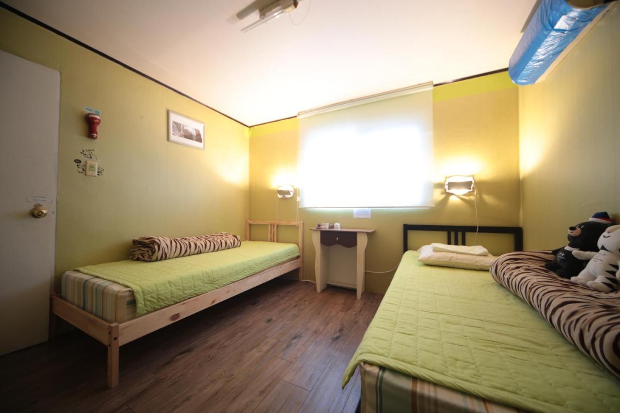 Comeinn Guesthouse Hongdae - Female Only Seul Esterno foto