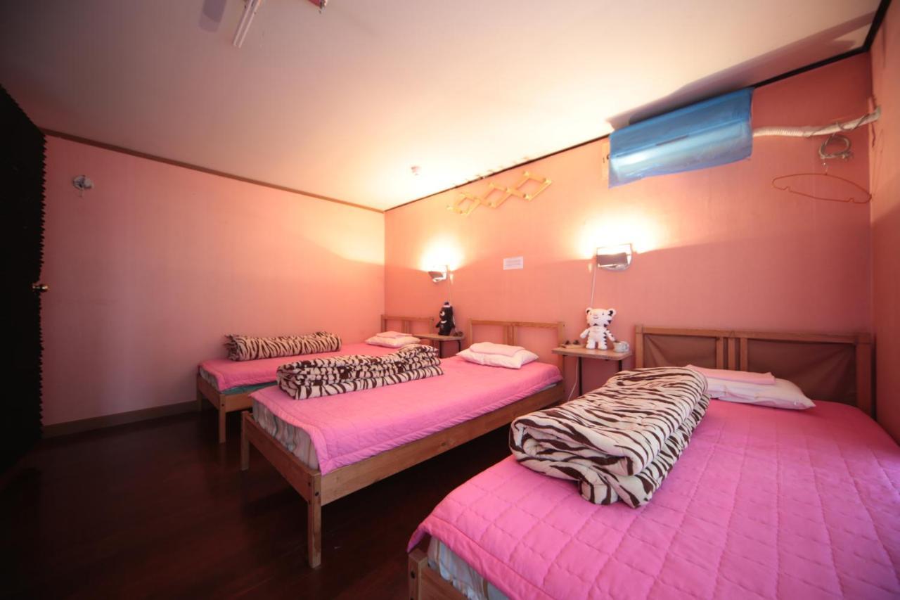 Comeinn Guesthouse Hongdae - Female Only Seul Esterno foto