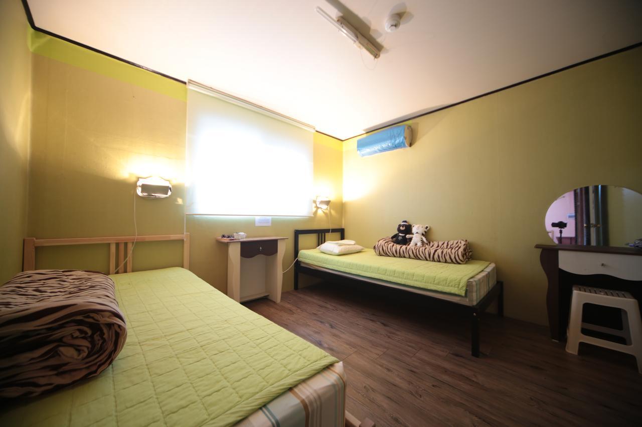 Comeinn Guesthouse Hongdae - Female Only Seul Esterno foto